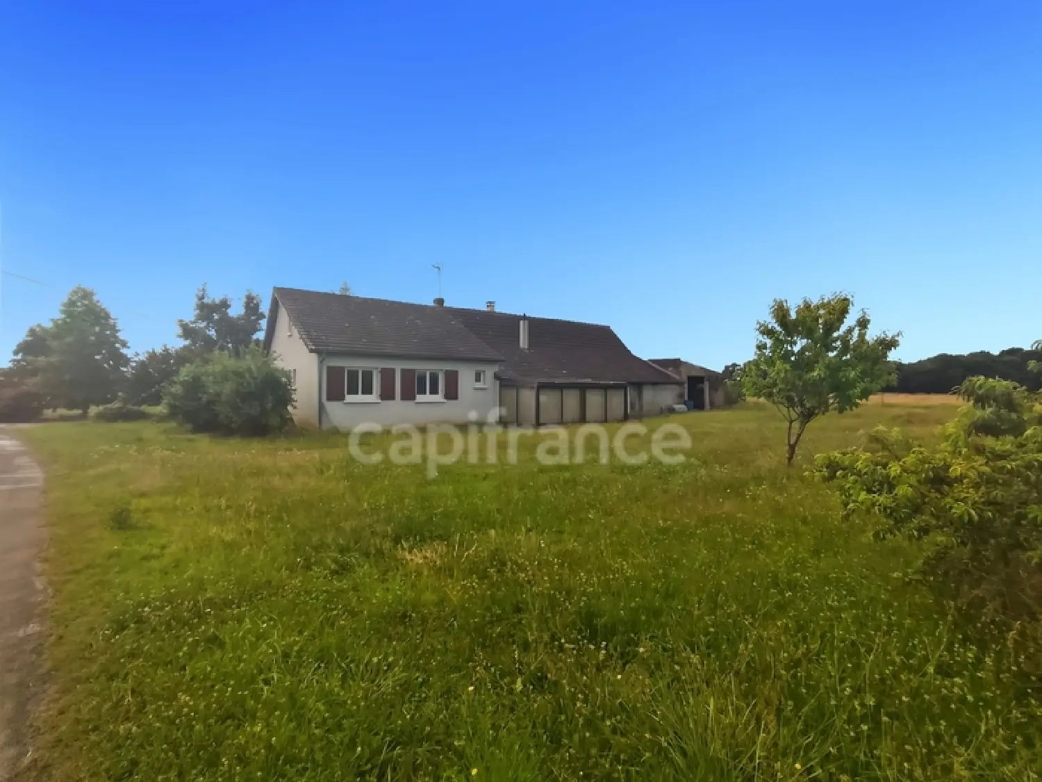  for sale house Saint-Germain-du-Plain Saône-et-Loire 3