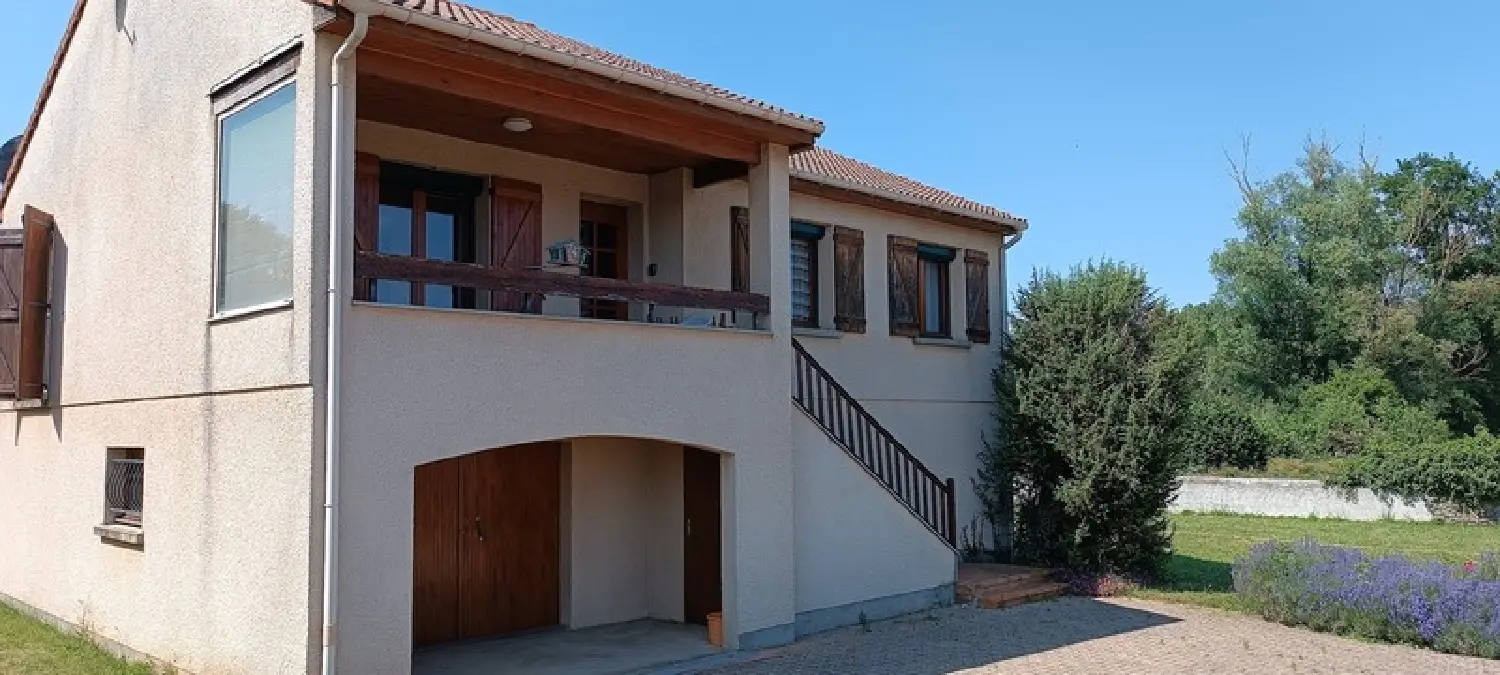  en venta casa Saint-Germain-Lembron Puy-de-Dôme 1