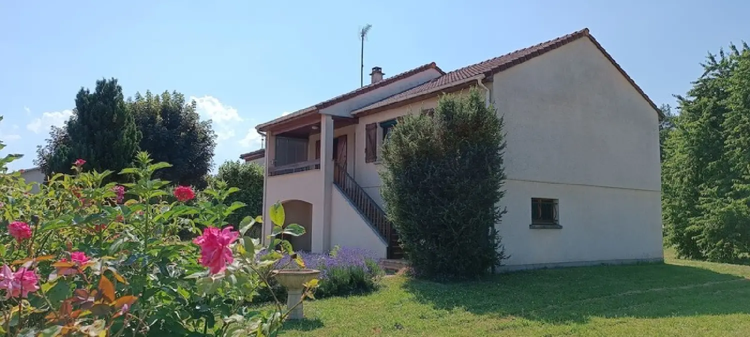  en venta casa Saint-Germain-Lembron Puy-de-Dôme 3