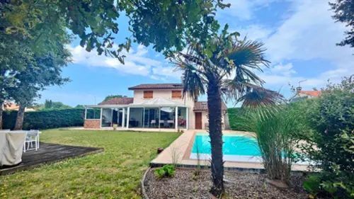 Saint-Jean-d'Illac Gironde huis foto 7114634
