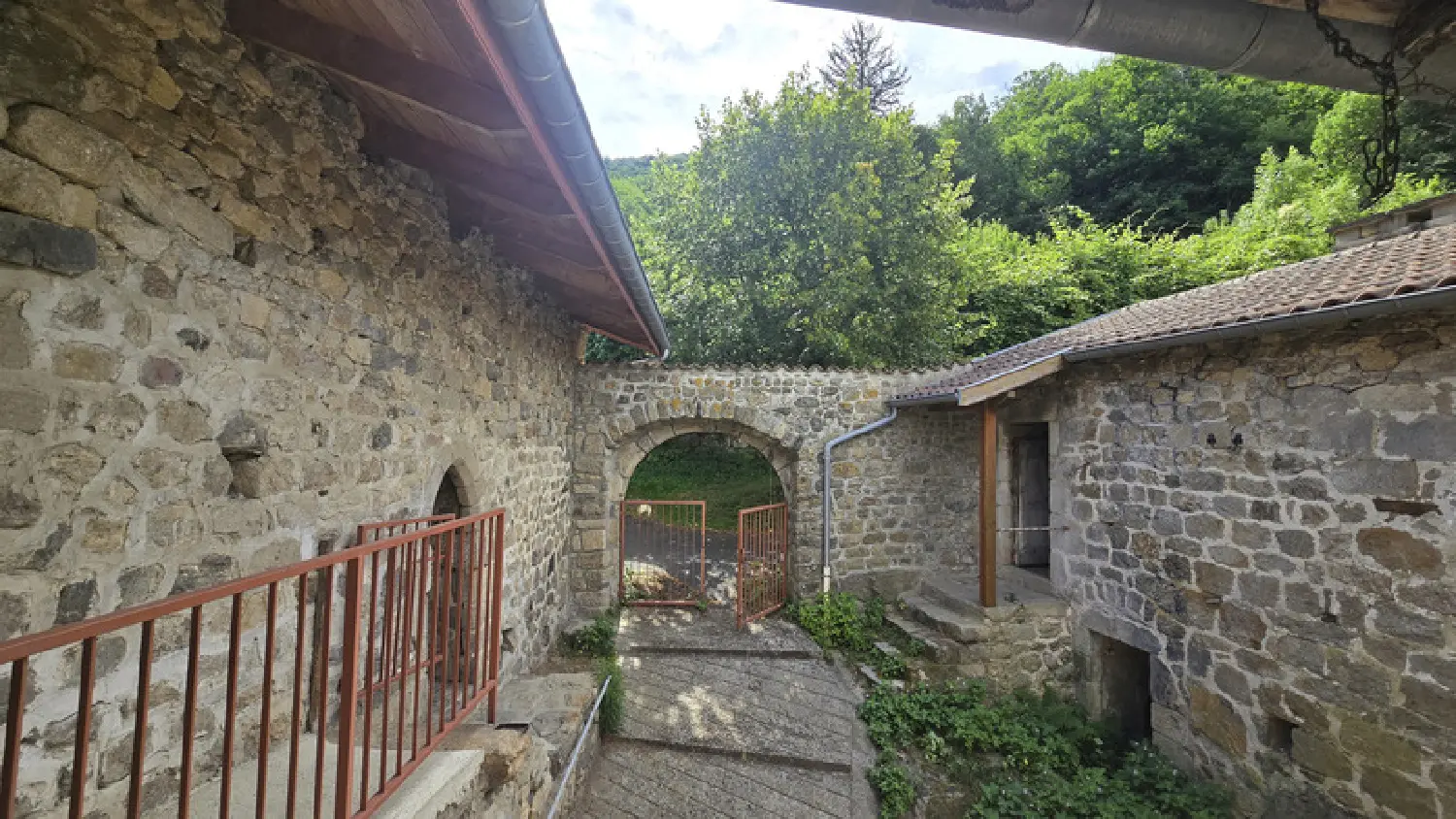  for sale house Saint-Julien-Labrousse Ardèche 3
