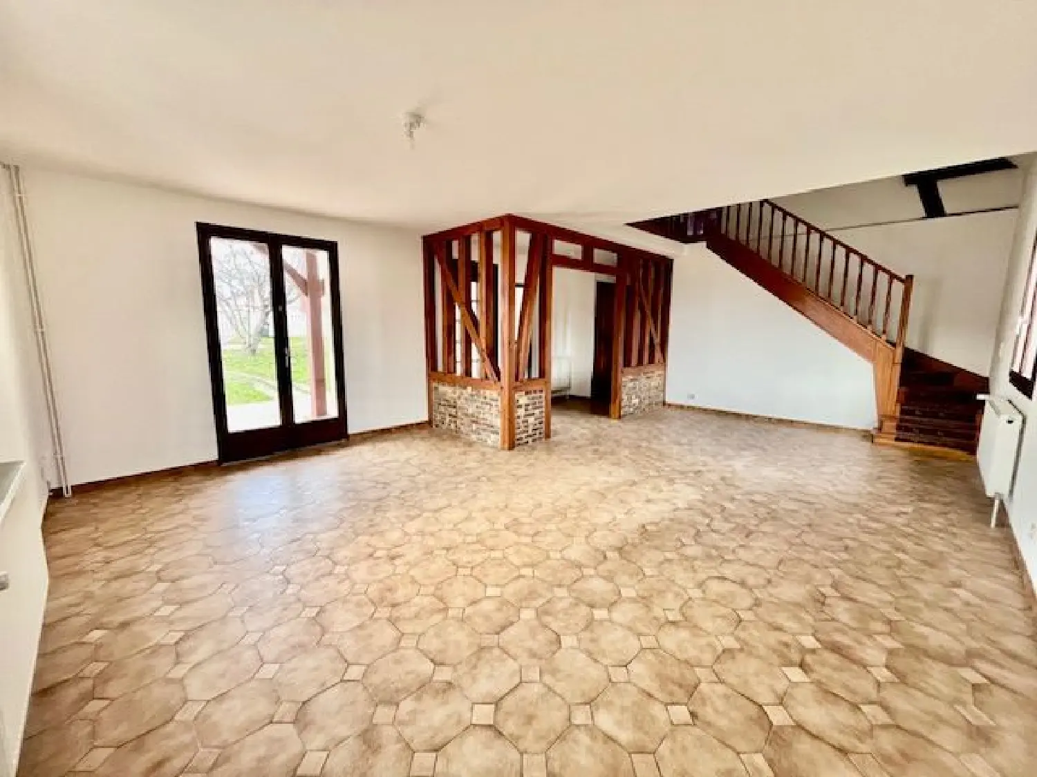  en venta casa Saint-Julien-les-Villas Aube 4