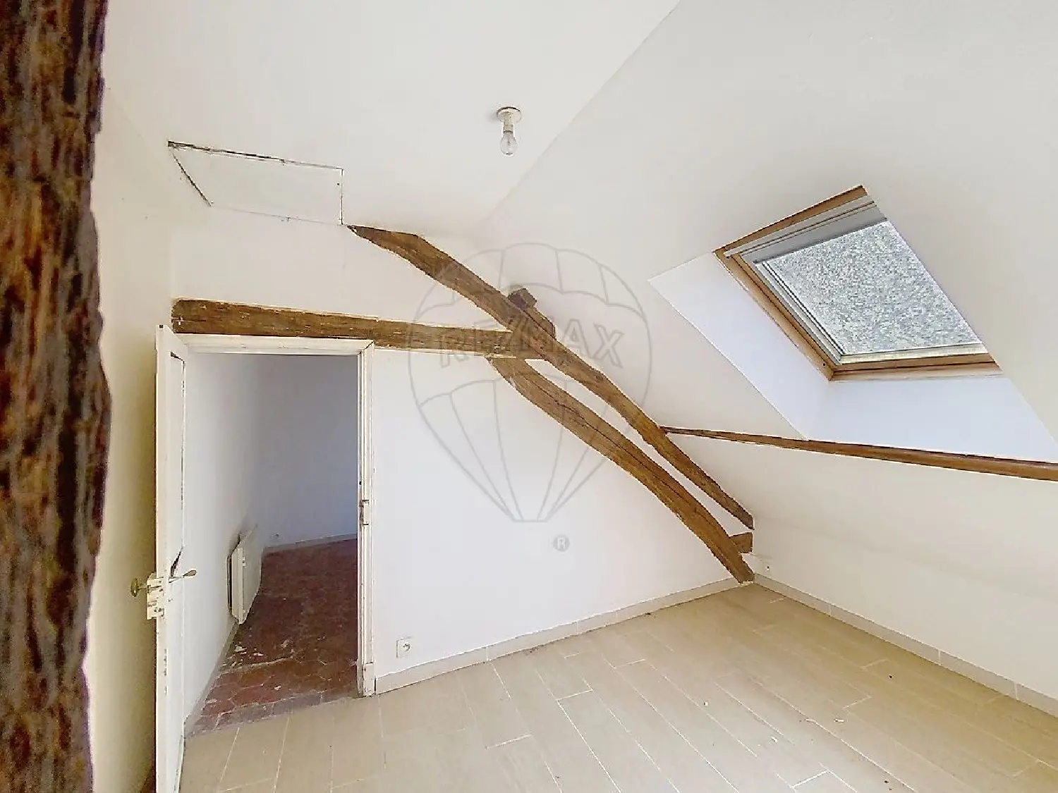  for sale house Saint-Julien-du-Sault Yonne 8