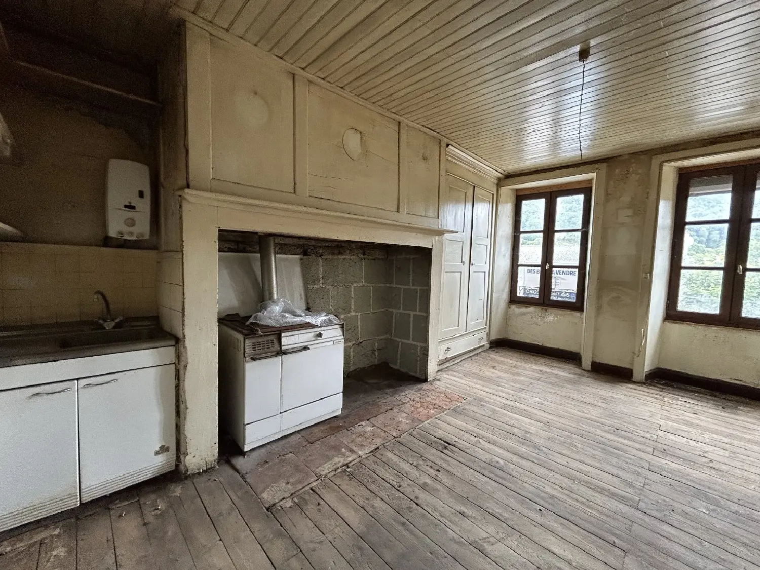  for sale house Saint-Martin-Valmeroux Cantal 5