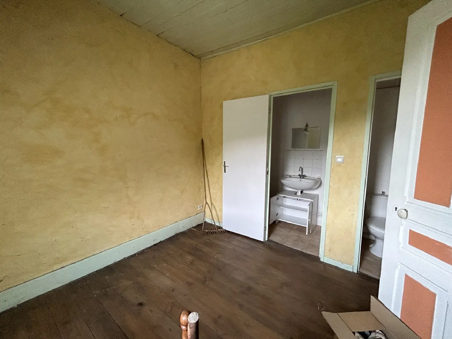  for sale house Saint-Martin-Valmeroux Cantal 6