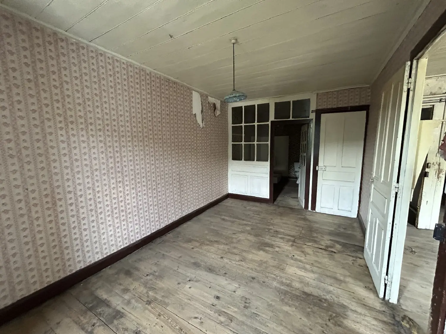  for sale house Saint-Martin-Valmeroux Cantal 8