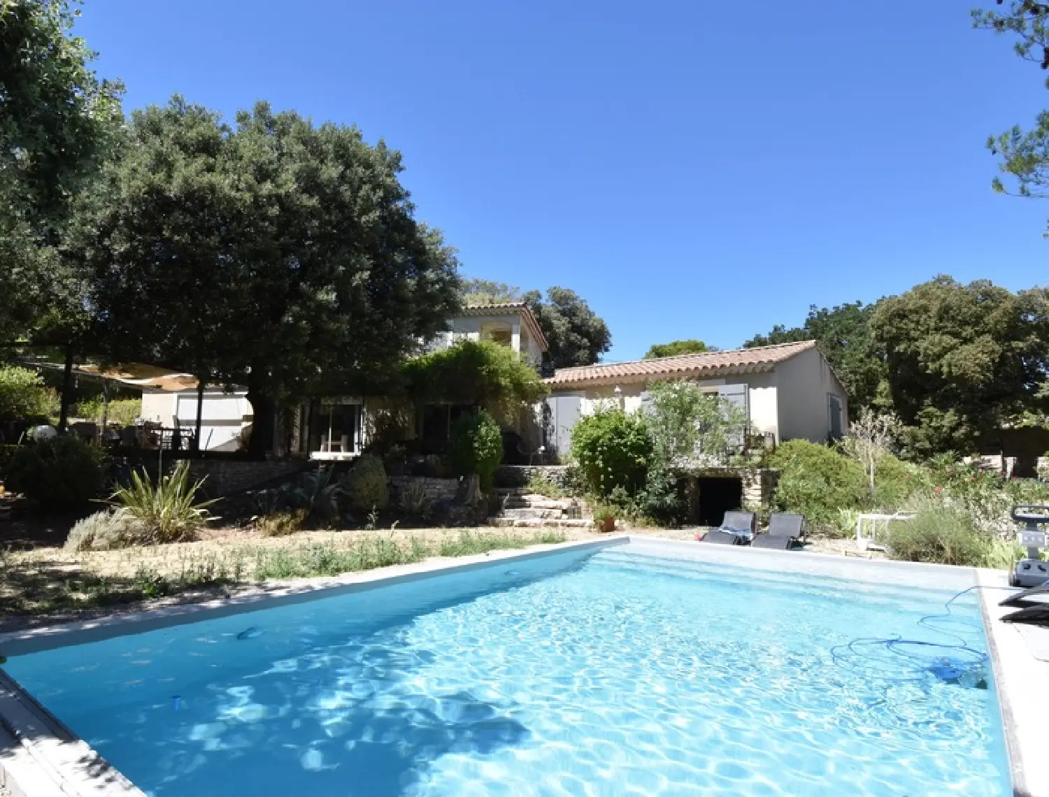  te koop huis Saint-Restitut Drôme 1