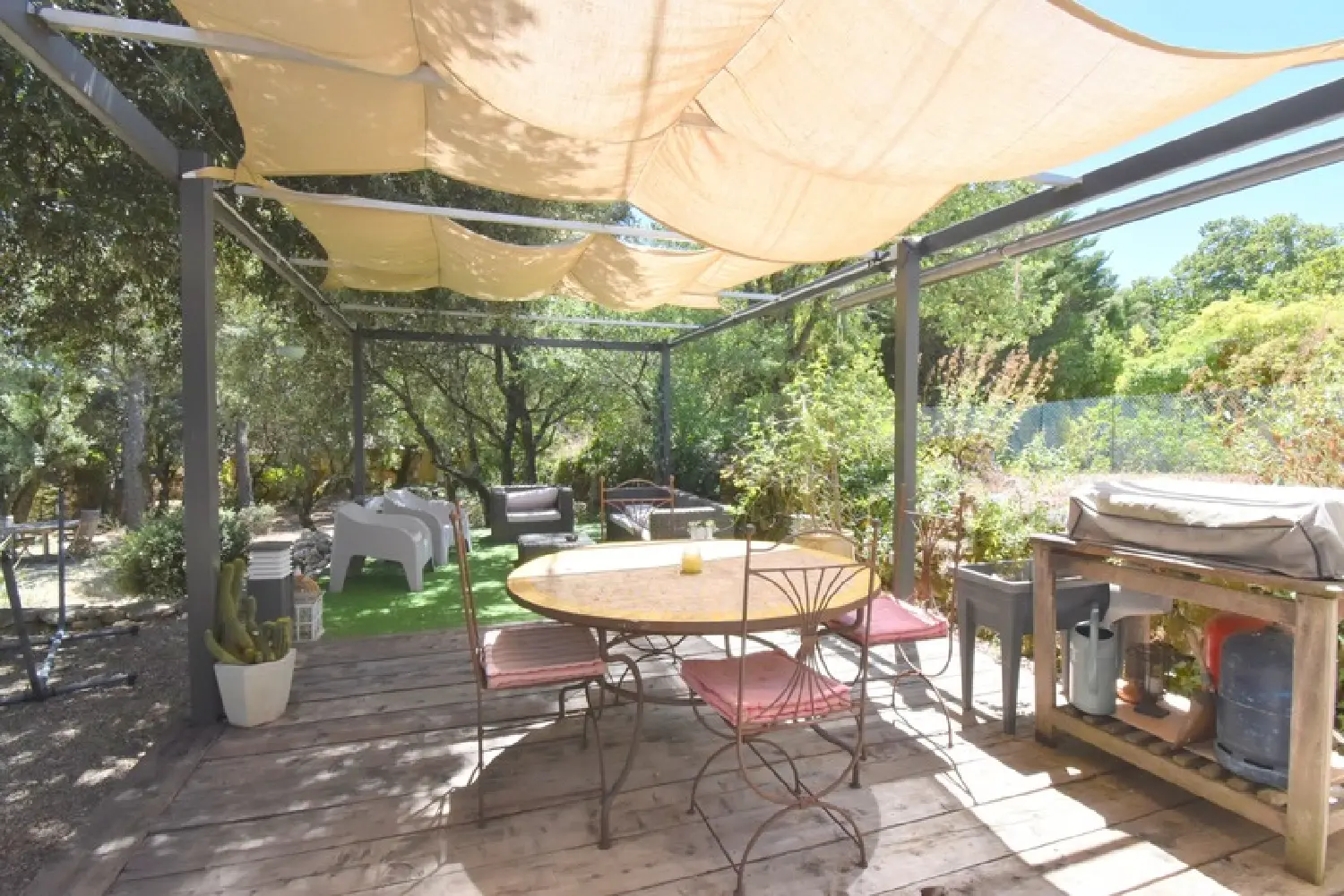  te koop huis Saint-Restitut Drôme 4