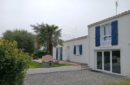 Saint-Romain-de-Benet Charente-Maritime huis foto 7116899