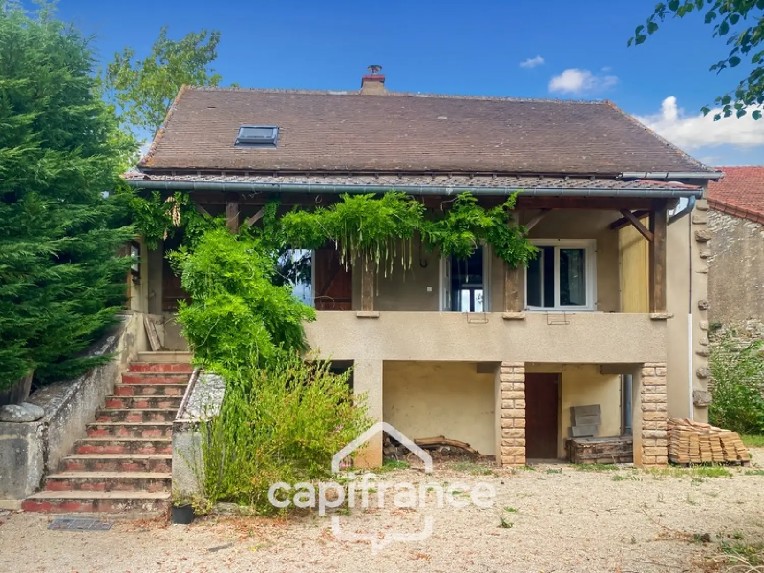  for sale house Saint-Ythaire Saône-et-Loire 1