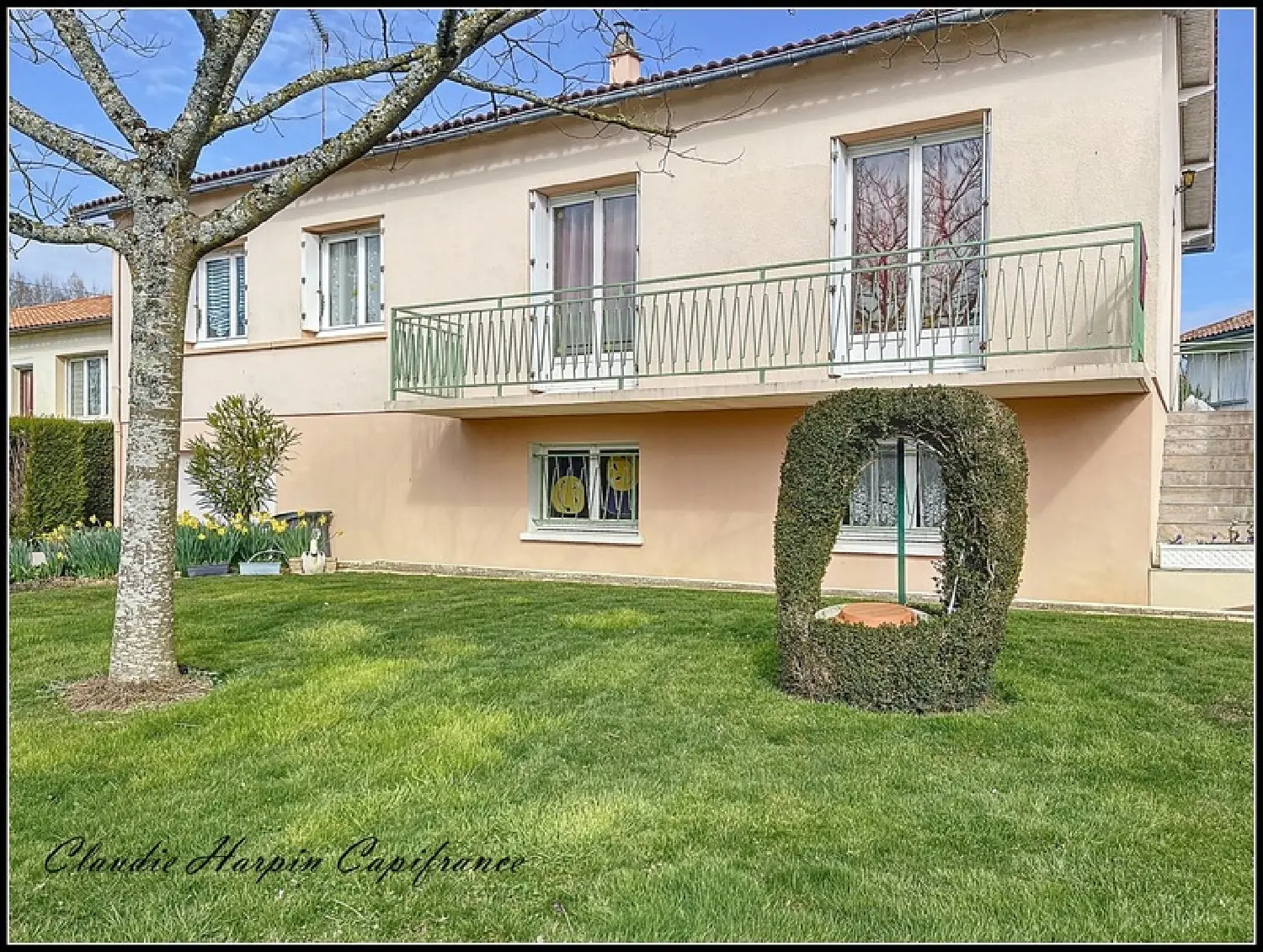  te koop huis Secondigny Deux-Sèvres 1