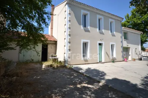 Sénas Bouches-du-Rhône maison foto 7107399