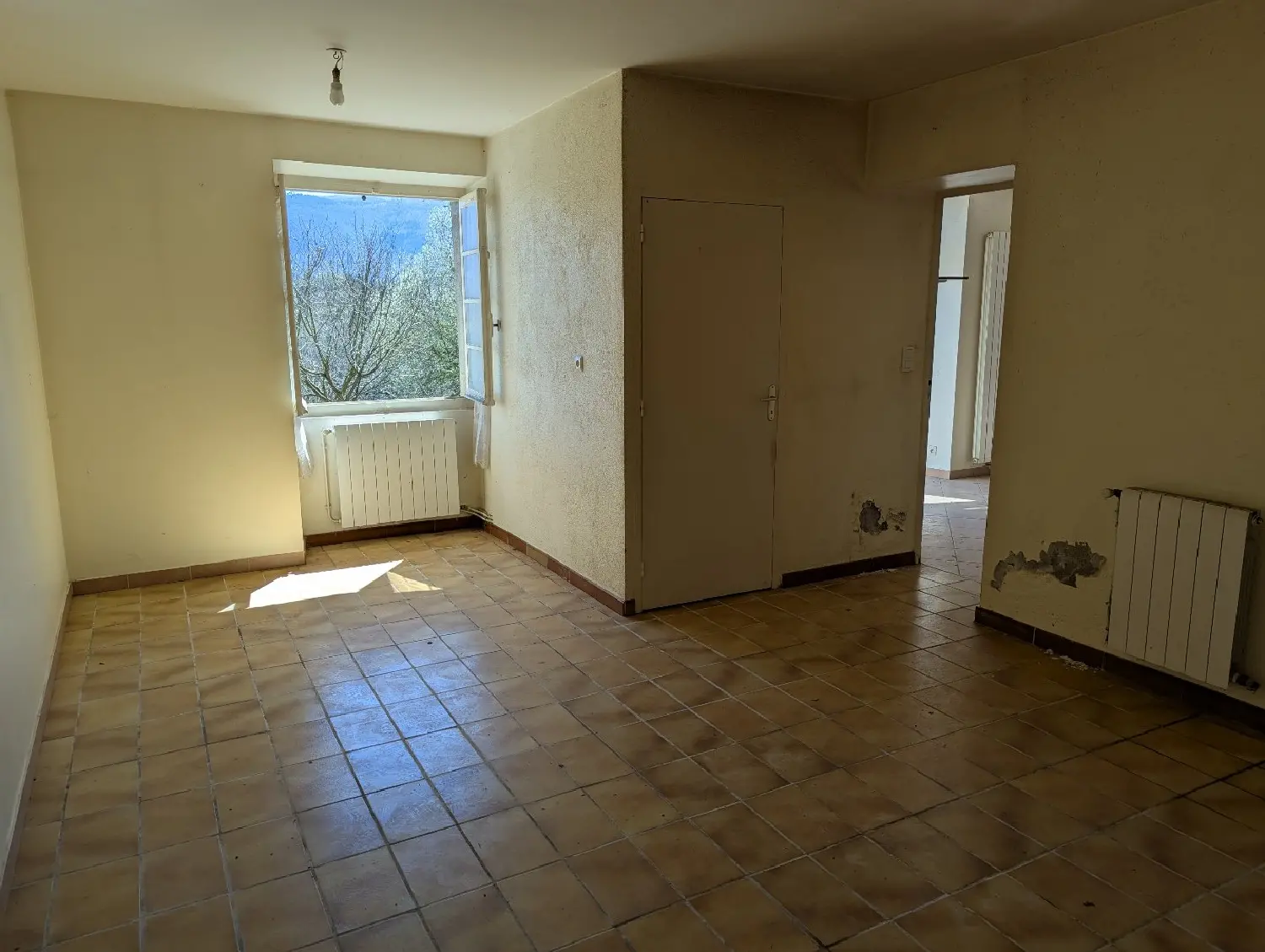  for sale house Serres-sur-Arget Ariège 4