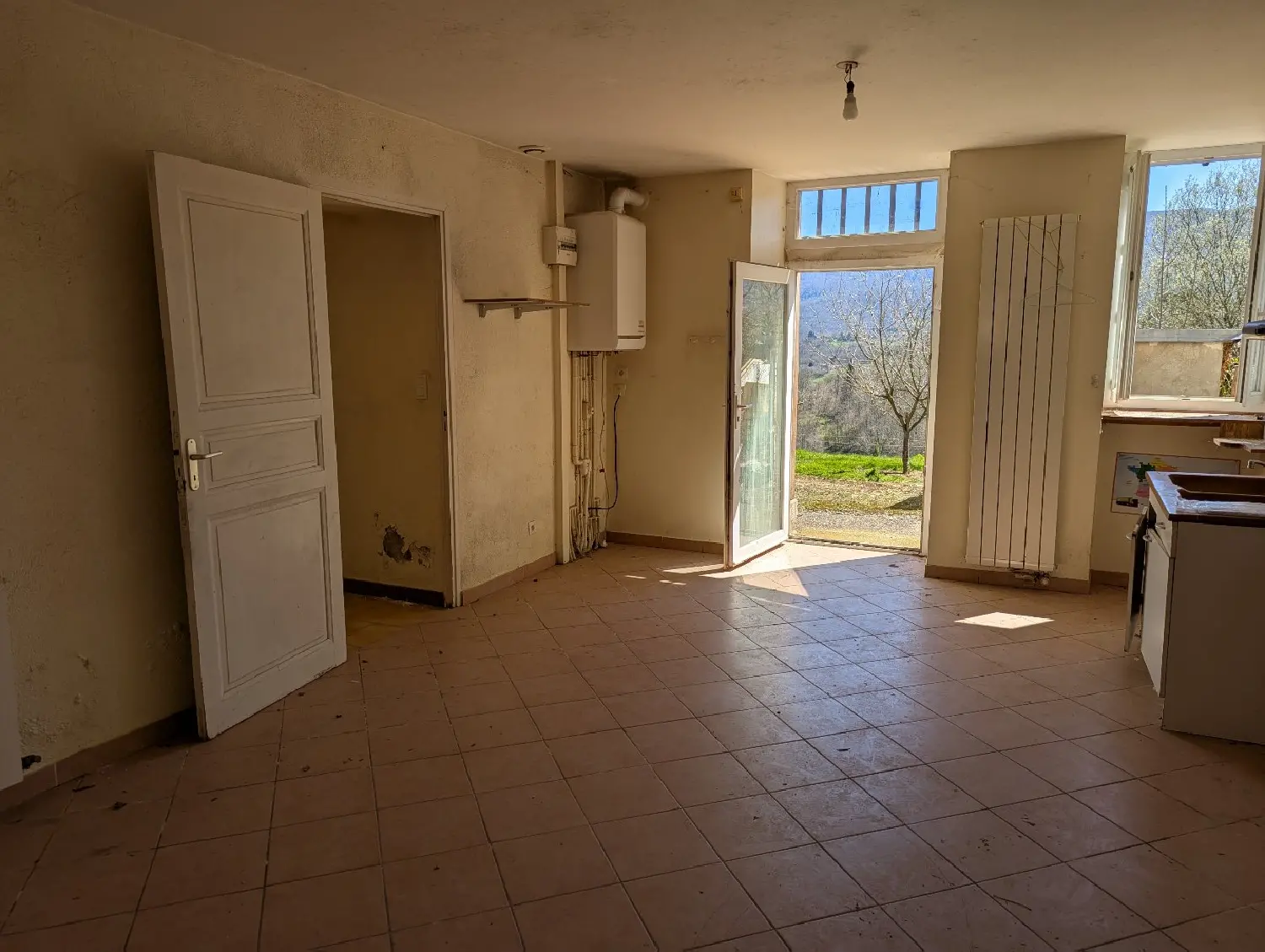 for sale house Serres-sur-Arget Ariège 5