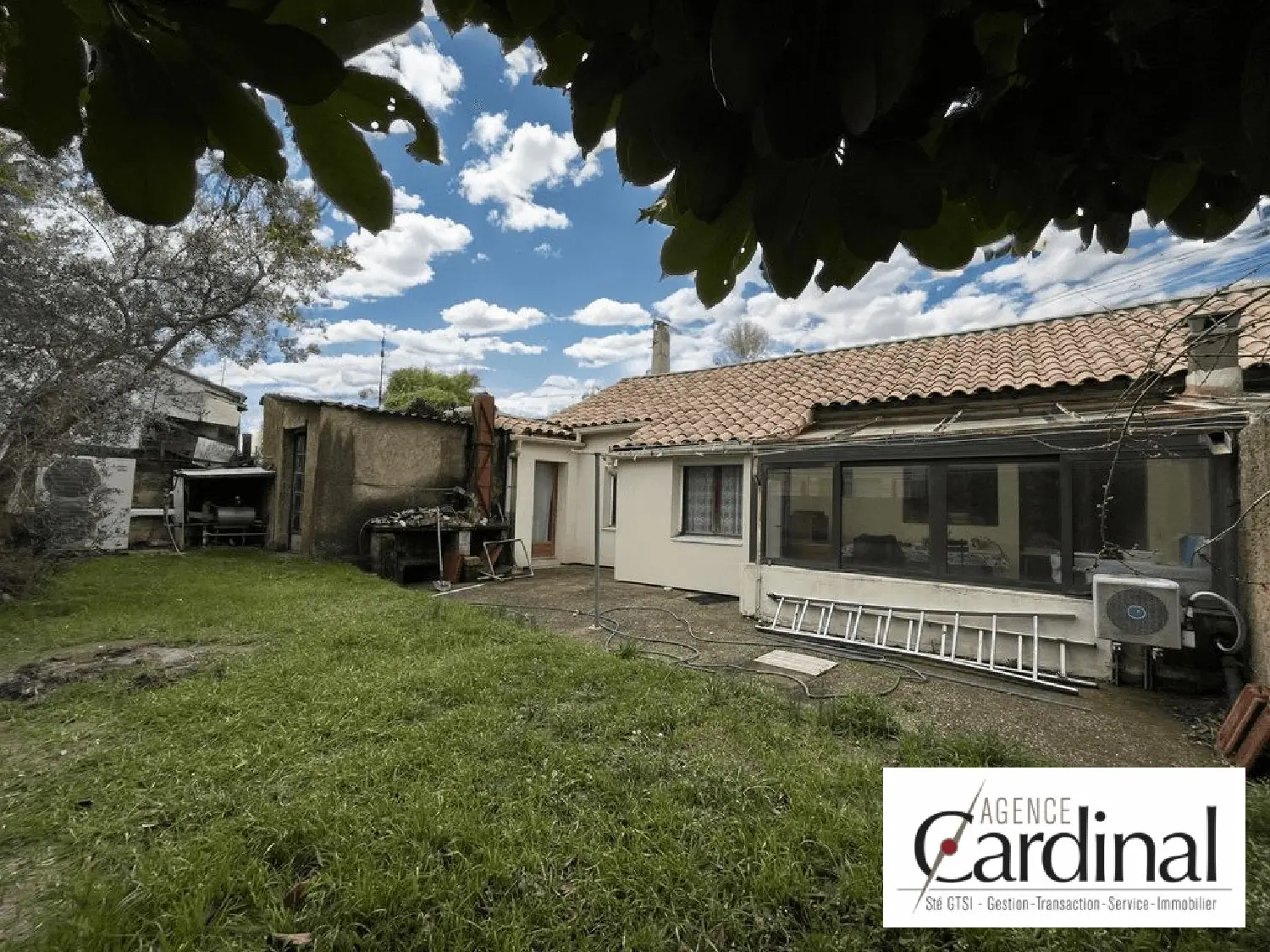  for sale house Sorgues Vaucluse 1