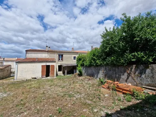 Surgères Charente-Maritime house foto 7115861