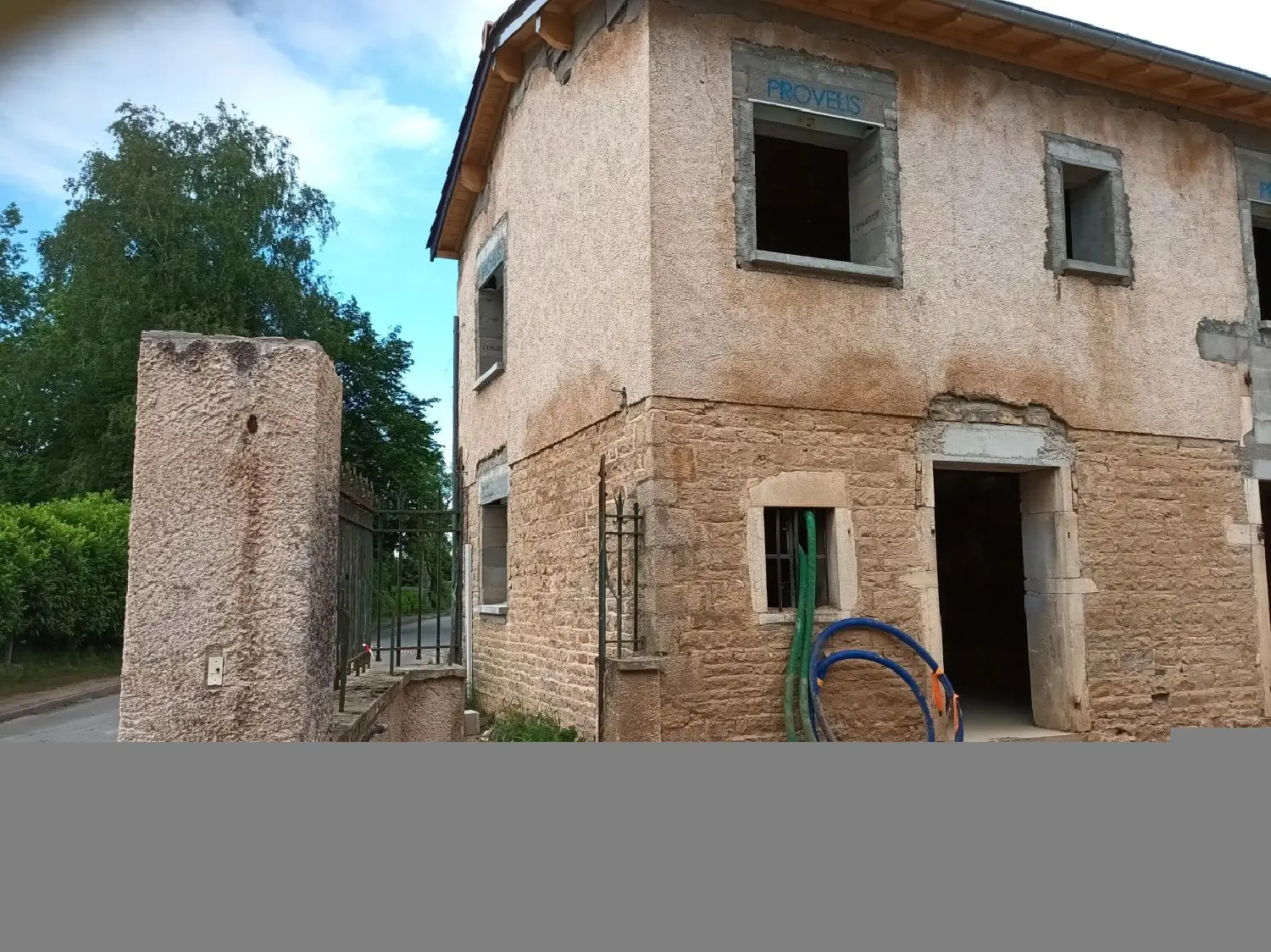  for sale house Taponas Rhône 2