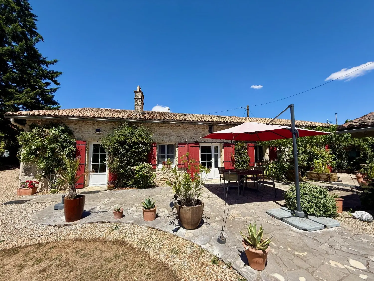  te koop huis Vanzay Deux-Sèvres 1