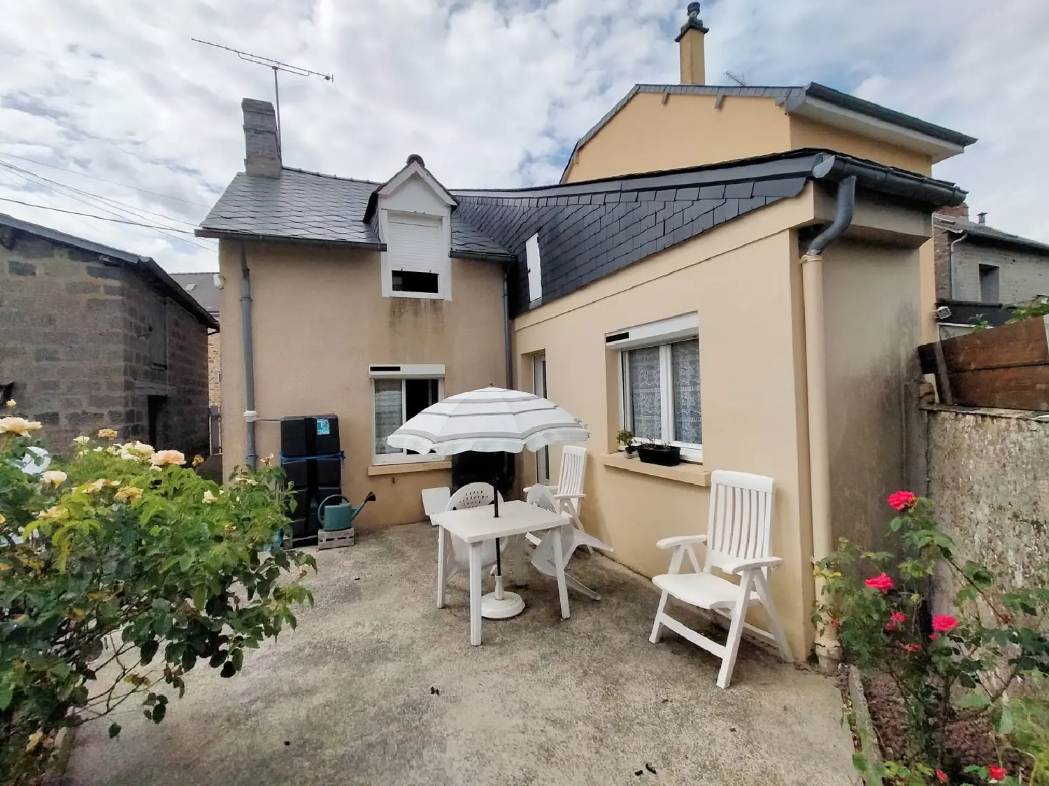  for sale house Villaines-la-Juhel Mayenne 1