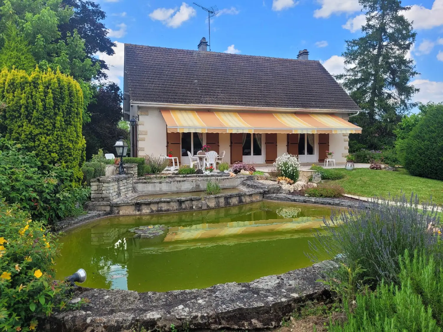  te koop huis Vincelles Yonne 2