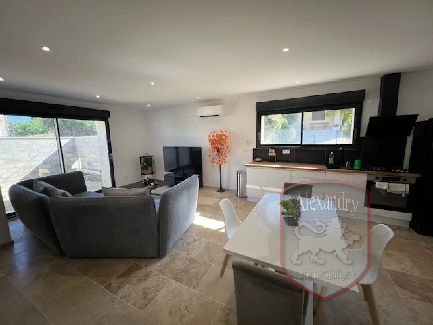  à vendre maison Saint-Geniès-de-Comolas Gard 1
