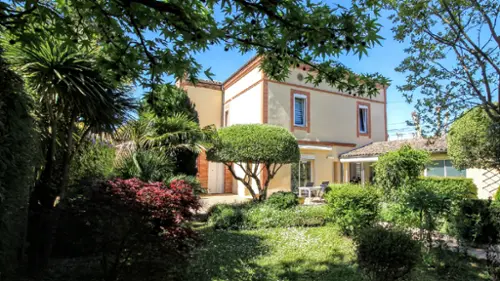 Castelsarrasin Tarn-et-Garonne Bürgerhaus Bild 7114738