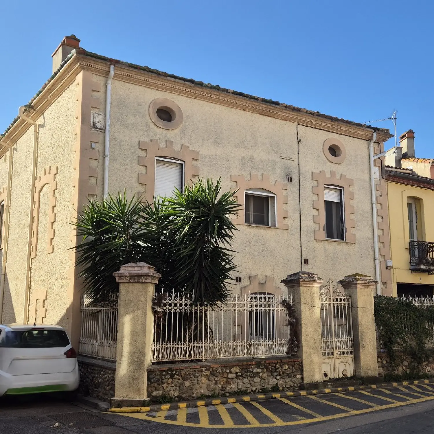  for sale mansion Saint-Jean-Lasseille Pyrénées-Orientales 3