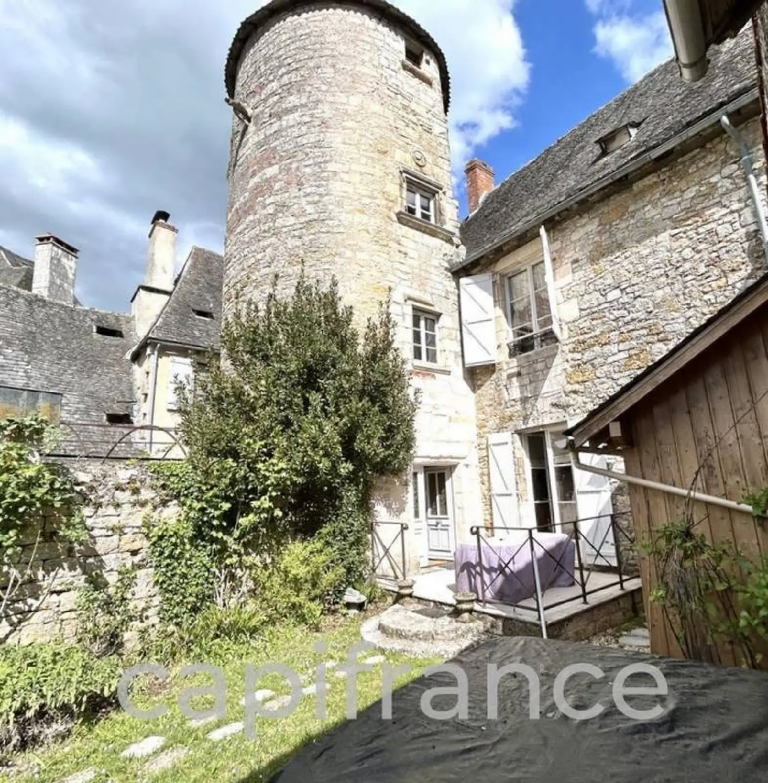  for sale mansion Turenne Corrèze 1