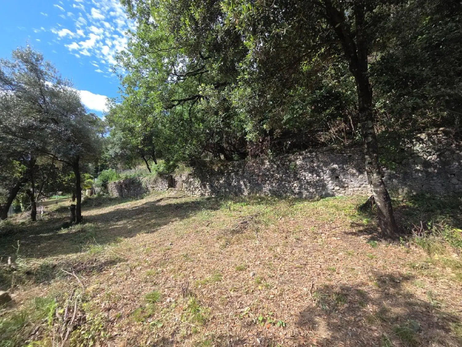  à vendre terrain Alès Gard 8