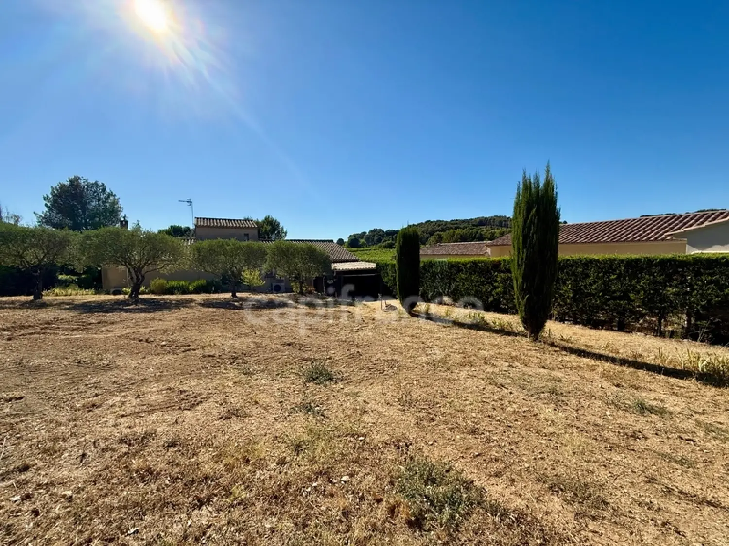  en venta terreno Cadenet Vaucluse 2