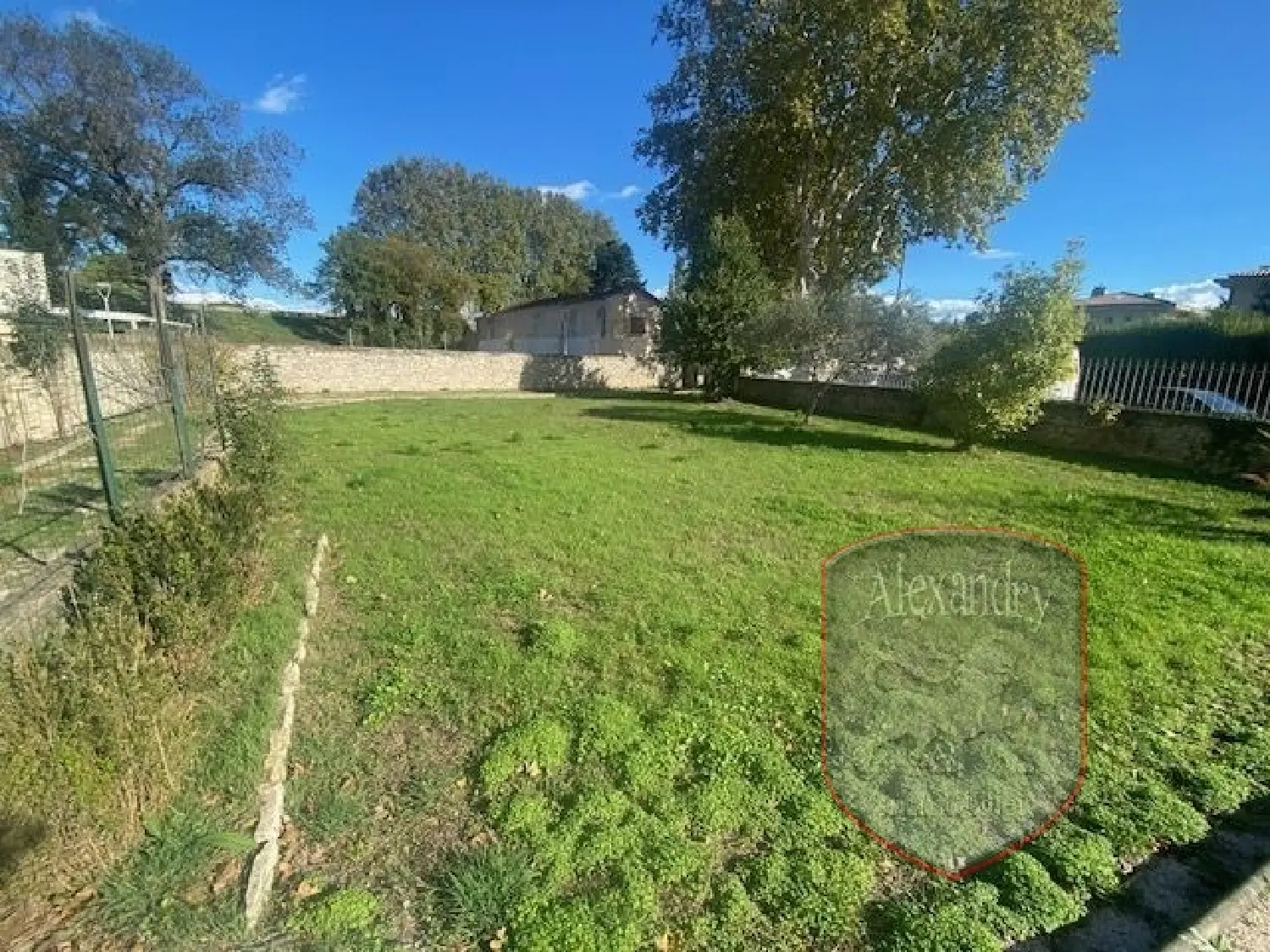 te koop terrein Roquemaure Gard 2