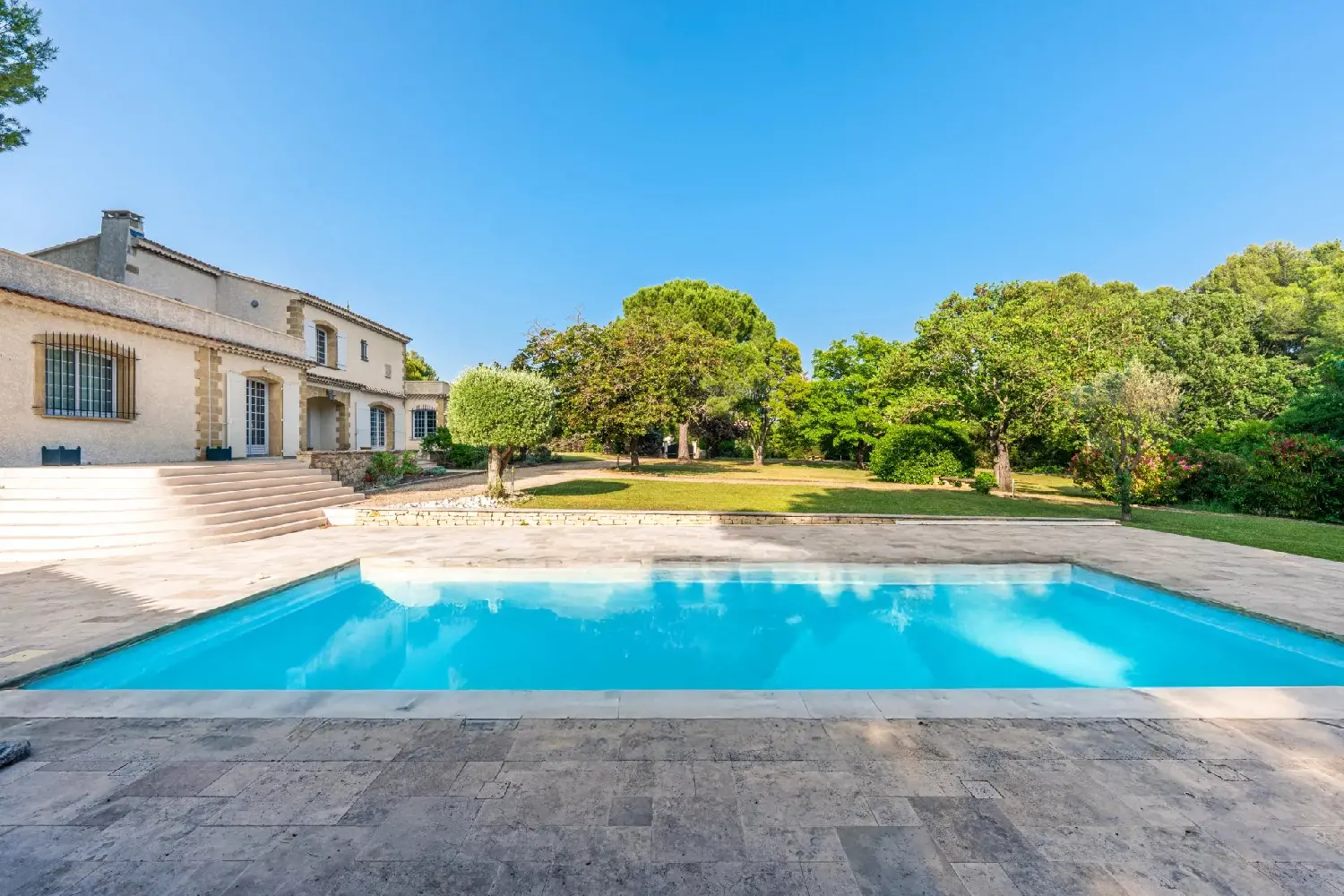  te koop villa Aix-en-Provence Bouches-du-Rhône 1