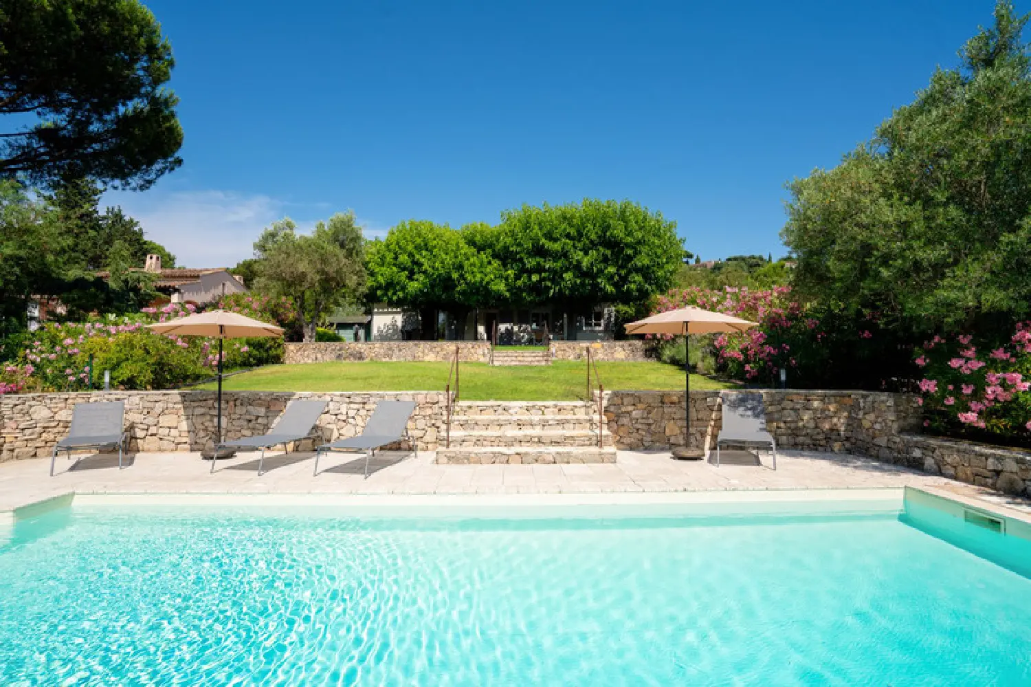  en venta villa Gassin Var 1