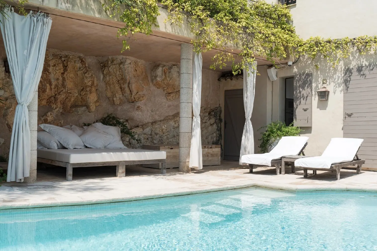  te koop villa La Colle-sur-Loup Alpes-Maritimes 4