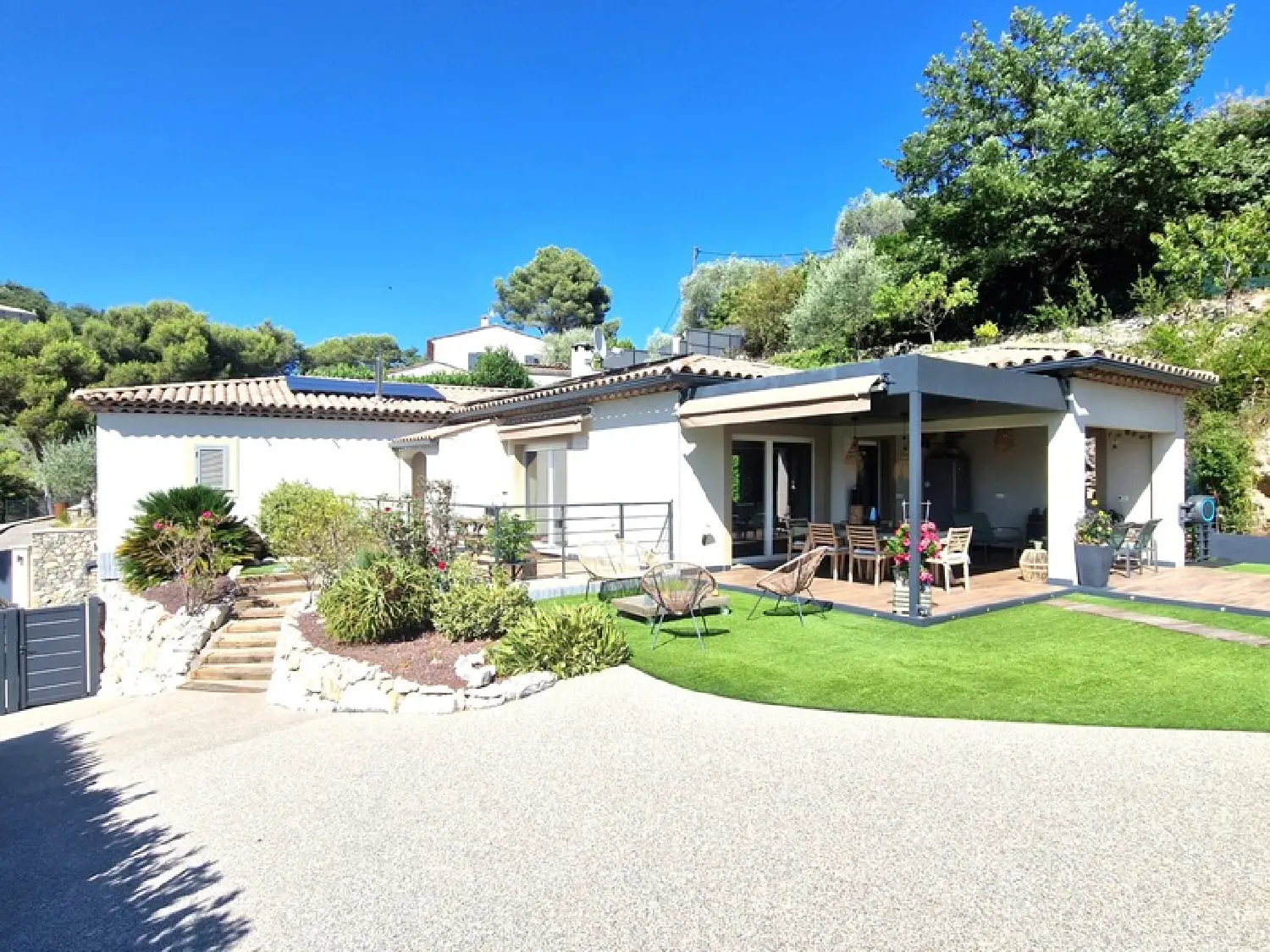  kaufen Villa La Roquette-sur-Var Alpes-Maritimes 1