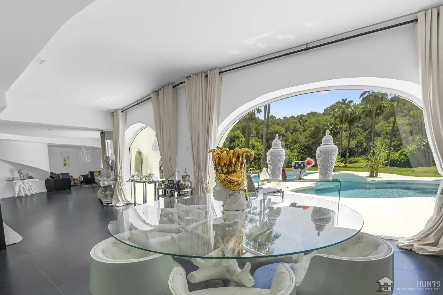  for sale villa Mougins Alpes-Maritimes 5