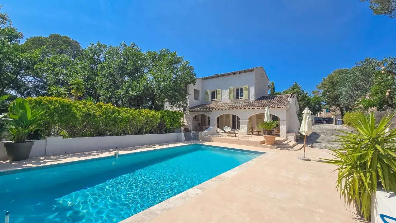  for sale villa Saint-Aygulf Var 3
