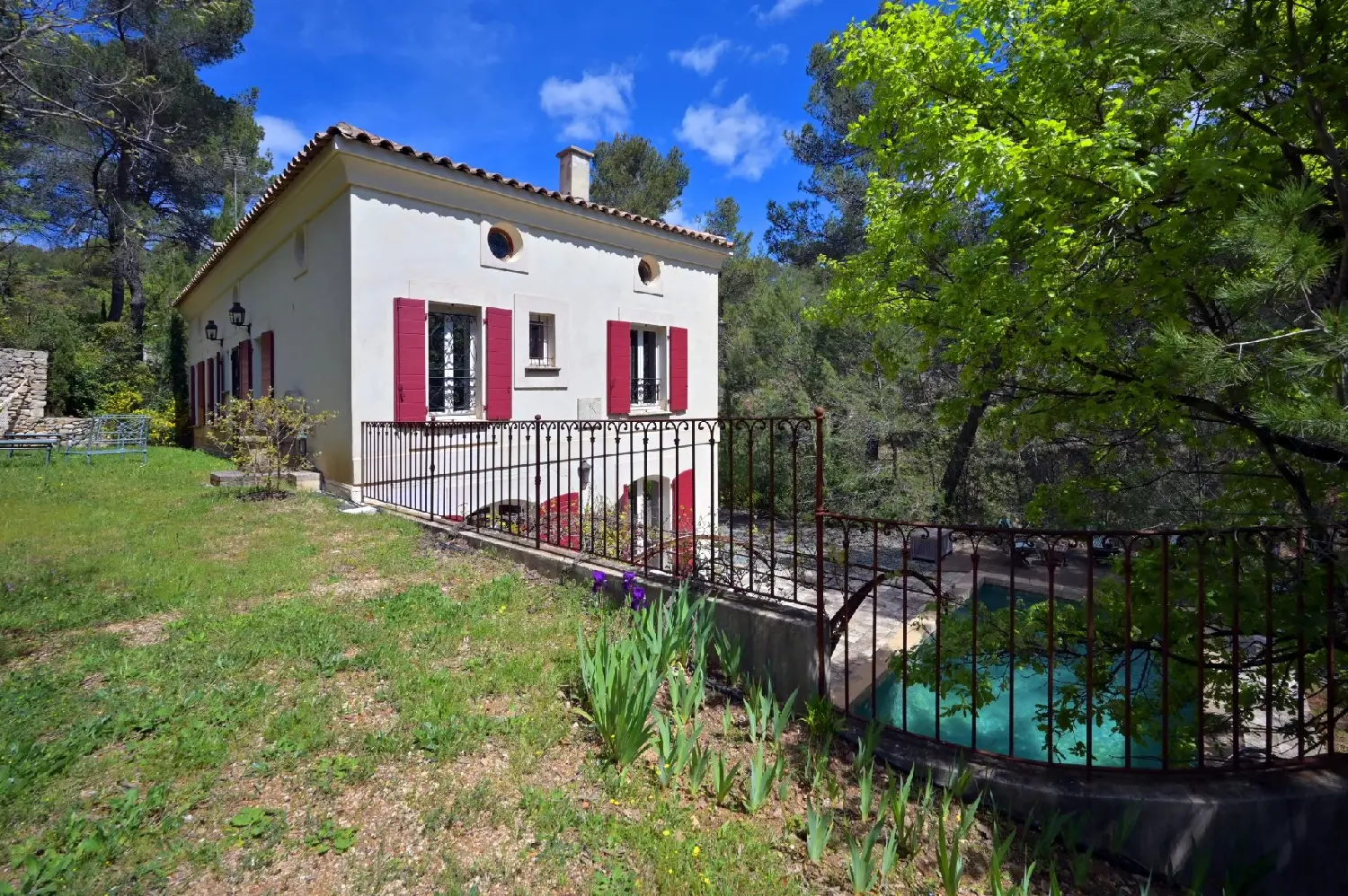  te koop villa Saint-Marc-Jaumegarde Bouches-du-Rhône 4