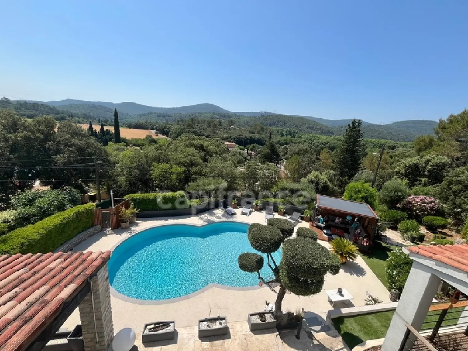  en venta villa Sainte-Anastasie-sur-Issole Var 3
