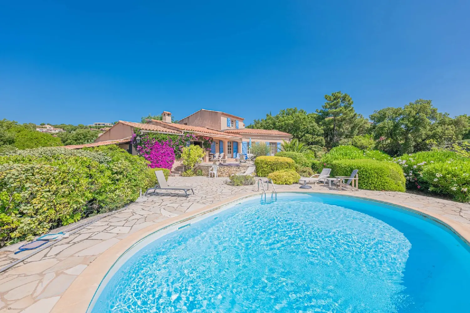  for sale villa Sainte-Maxime Var 6