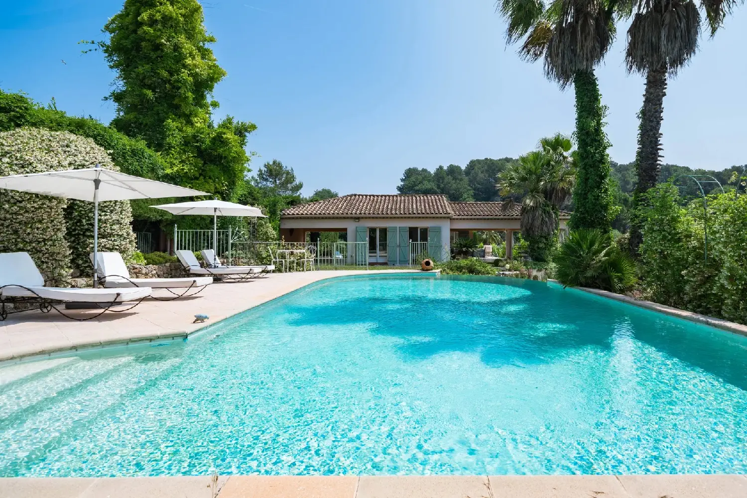  à vendre villa Valbonne Alpes-Maritimes 4