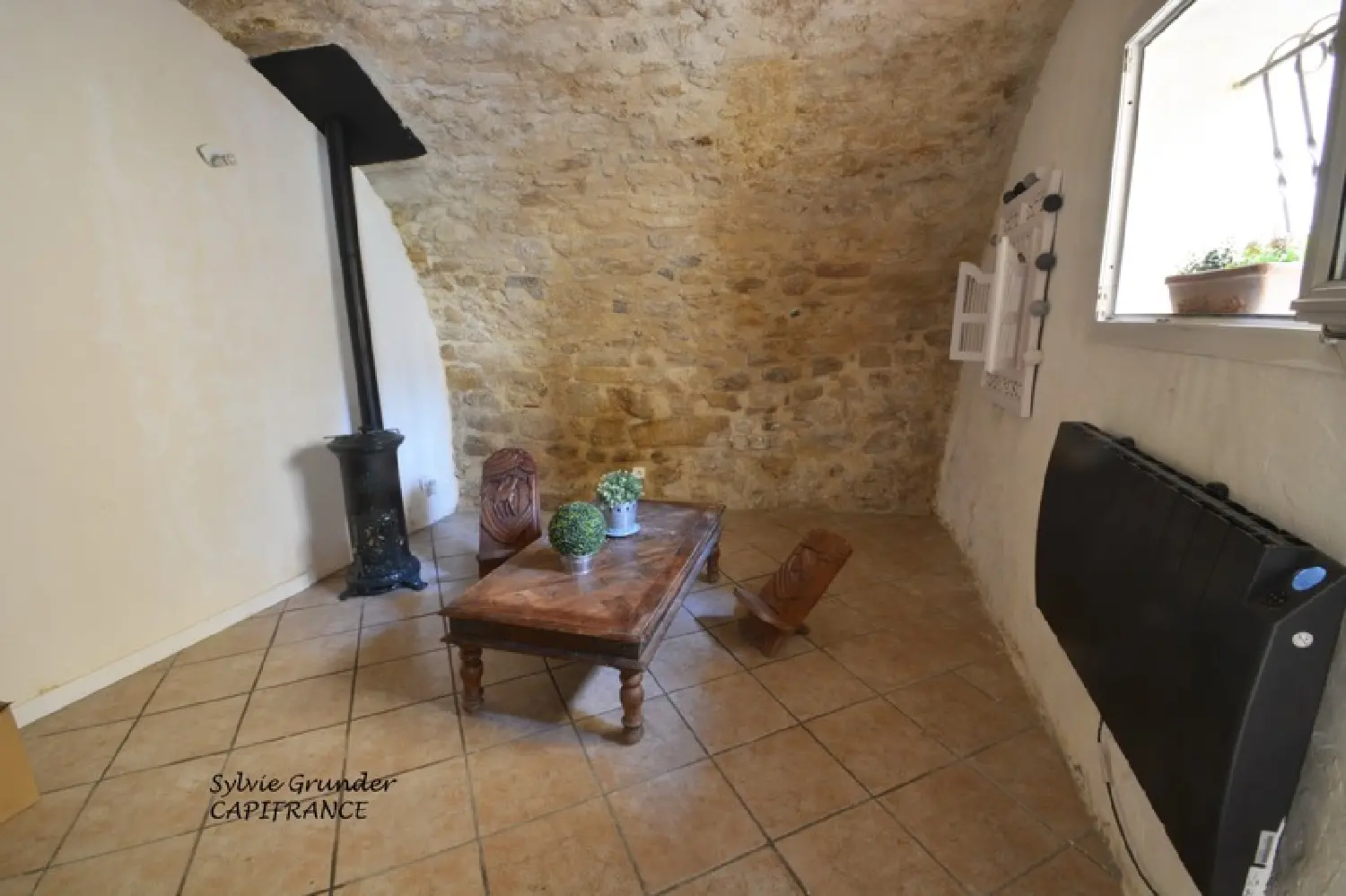  à vendre maison de village Alleins Bouches-du-Rhône 2