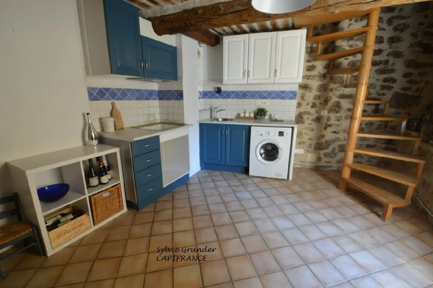  à vendre maison de village Alleins Bouches-du-Rhône 3