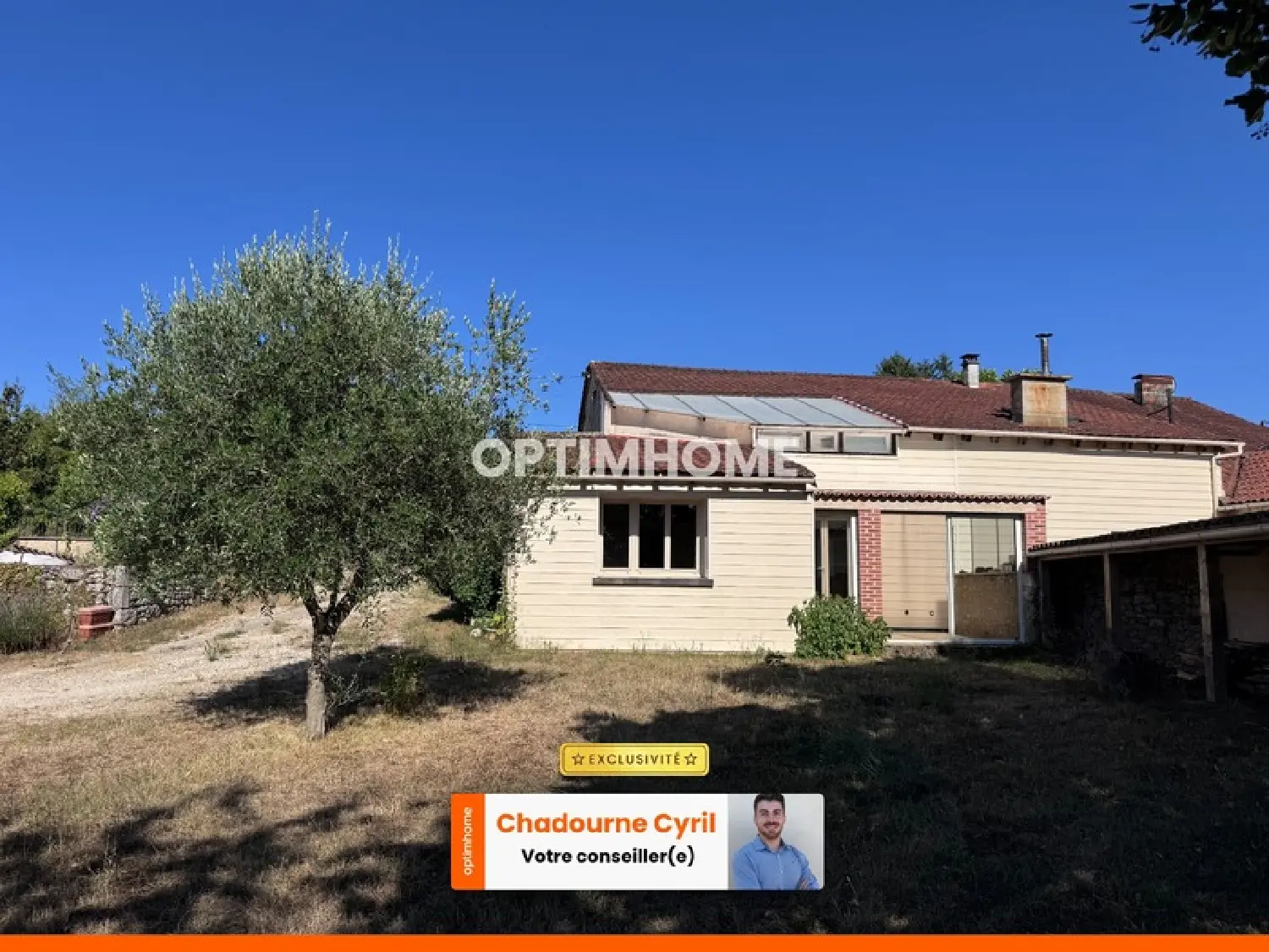  te koop dorpshuis Bourdeilles Dordogne 2