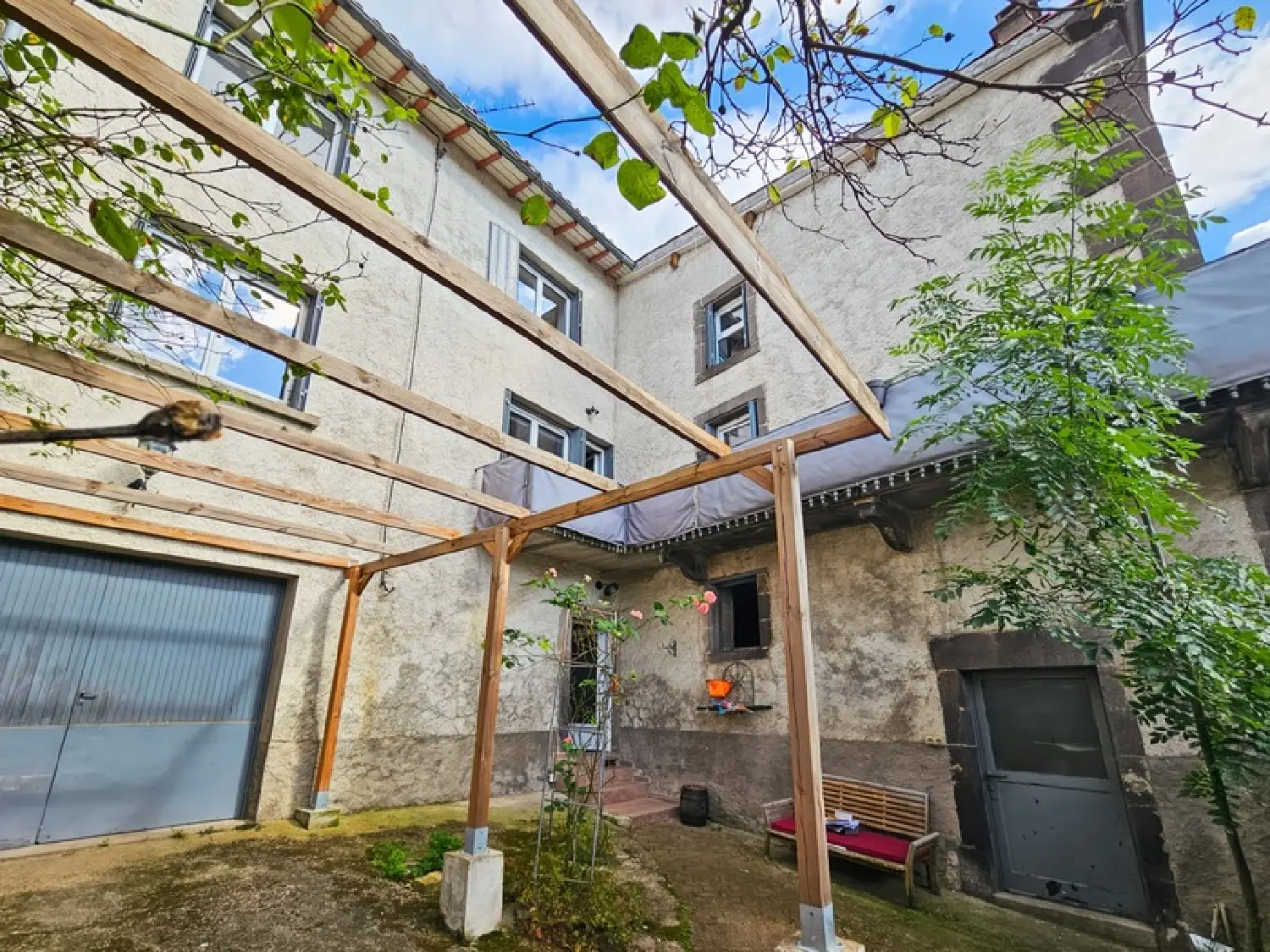  te koop dorpshuis Chauriat Puy-de-Dôme 2