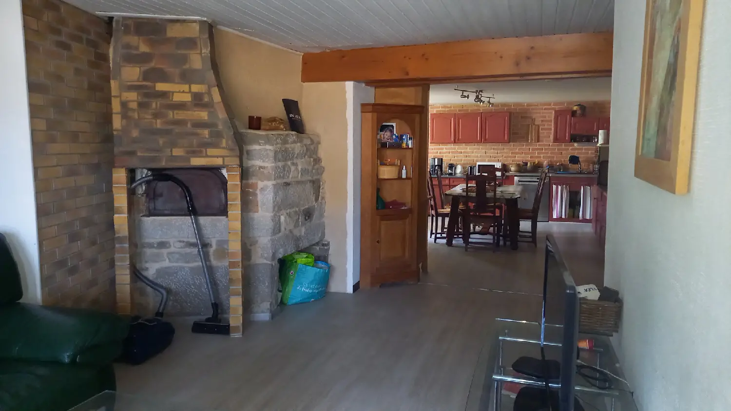  te koop dorpshuis La Marre Jura 2