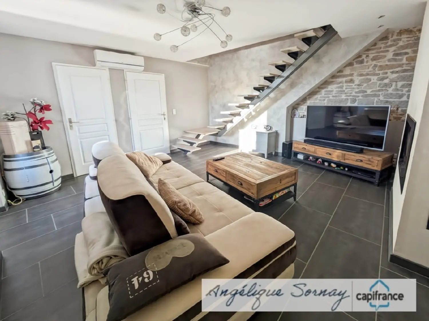  for sale village house Macornay Jura 1