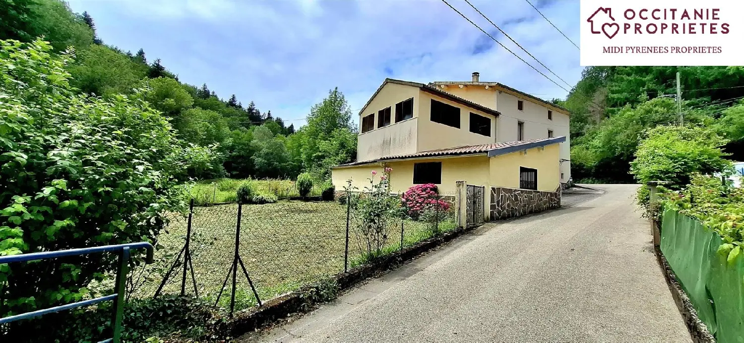  te koop dorpshuis Nalzen Ariège 1