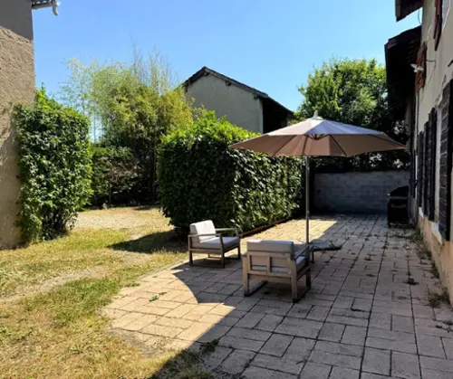 Pusignan Rhône Dorfhaus Bild 7106974