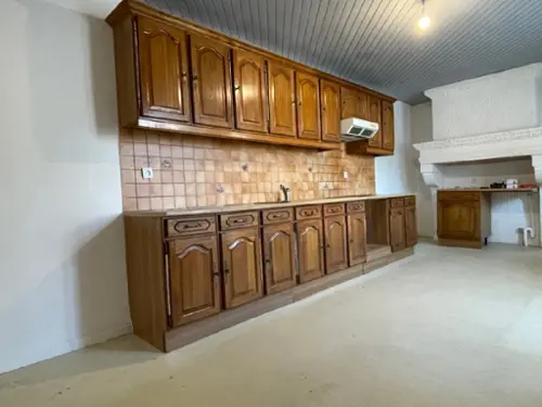  à vendre maison de village Juvigny-en-Perthois Meuse 2